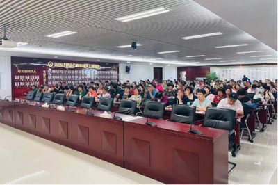 健康科普进基地，国珍公益巡讲开启新篇章